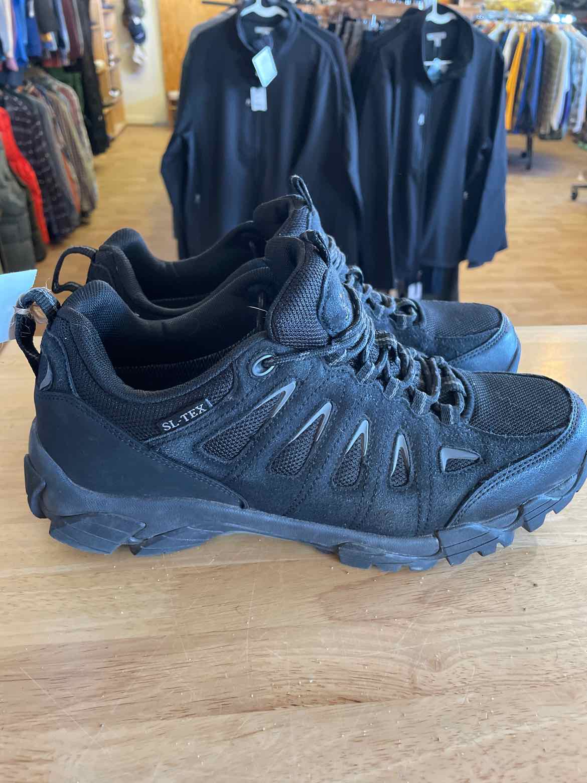 9.5 Men's Shoes