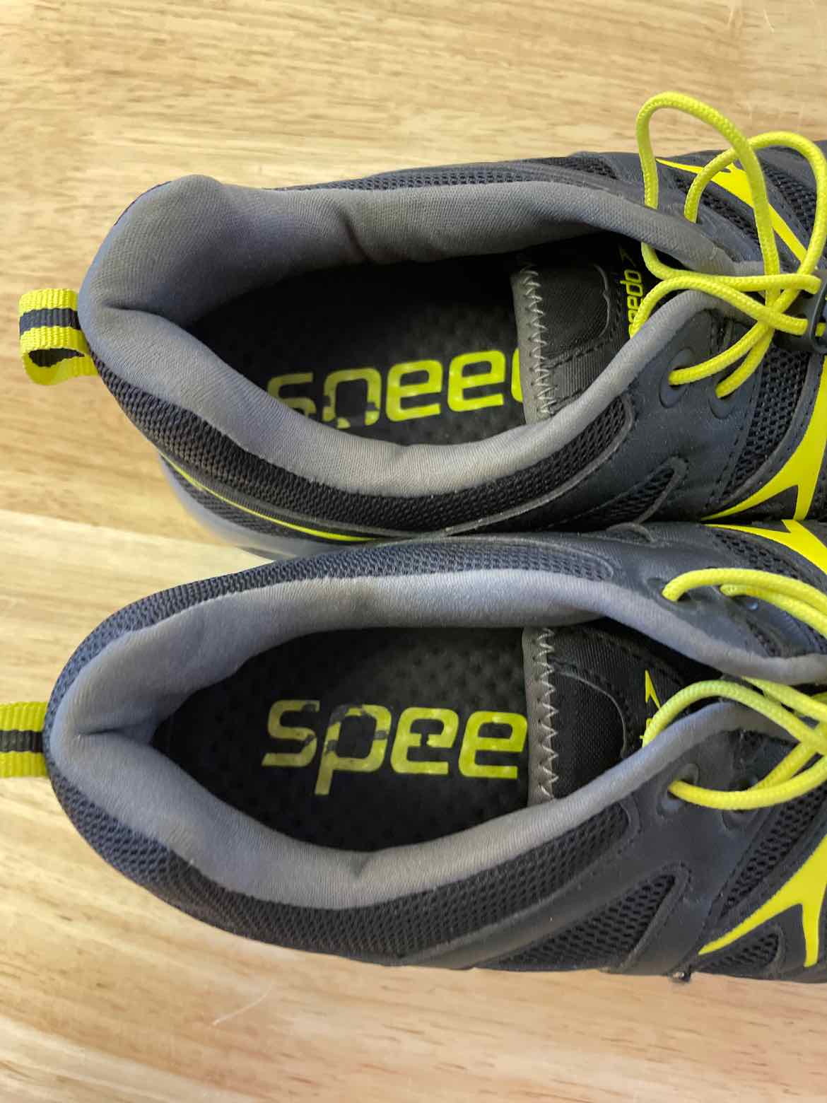 11 Speedo Men's Shoes