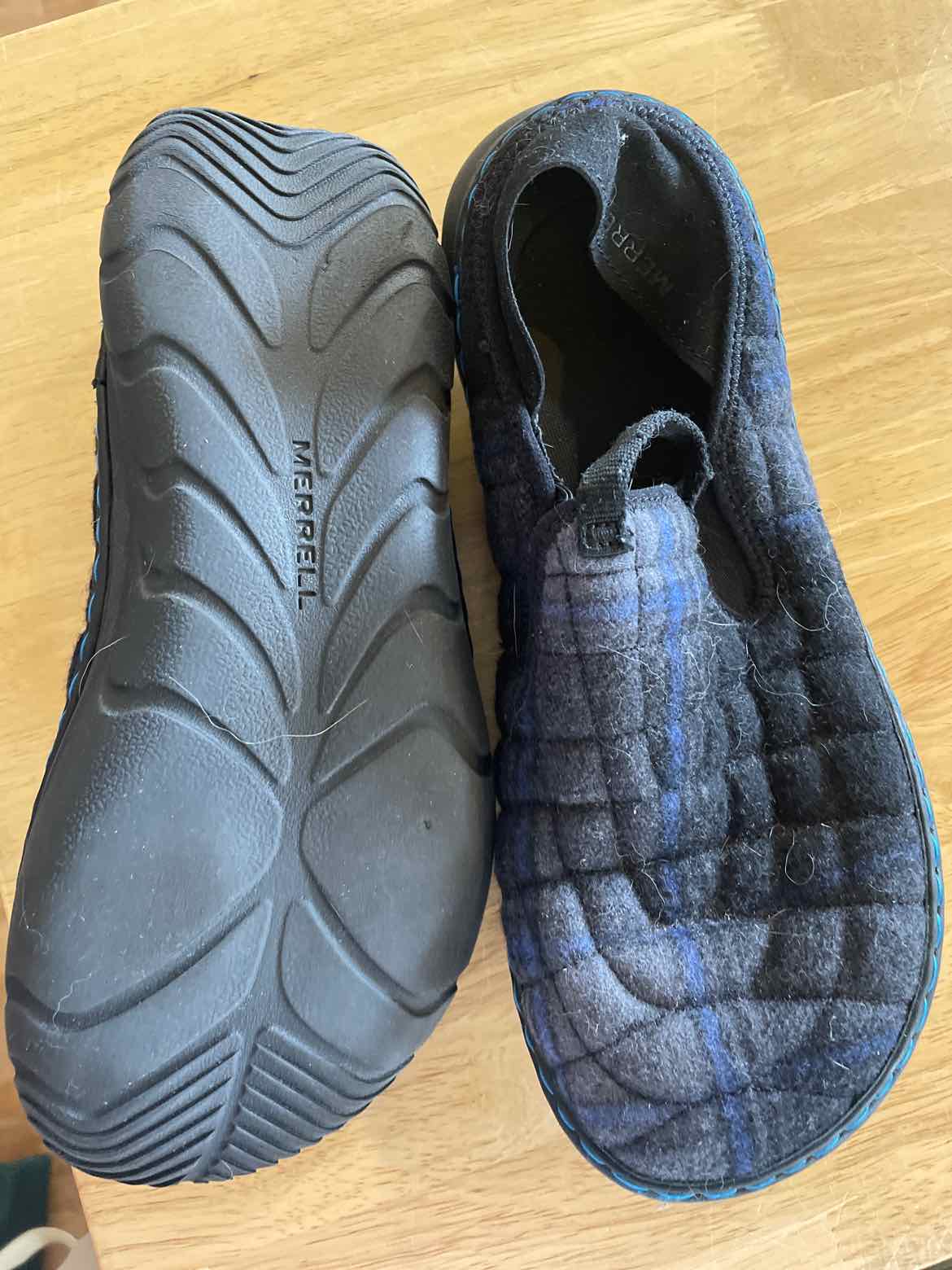 8 Merrell Men's Slippers