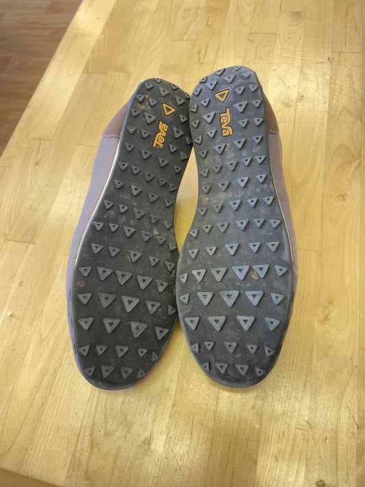 10 Teva Men's Shoes