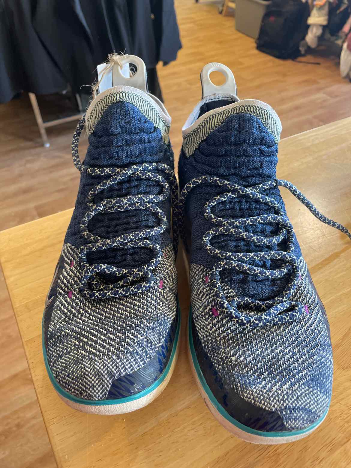 11 Nike Men's Misc. Shoes
