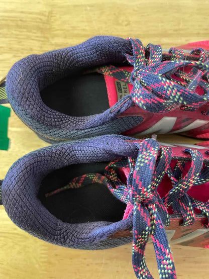 Child Size 2 New Balance Girl's Shoe & Boot