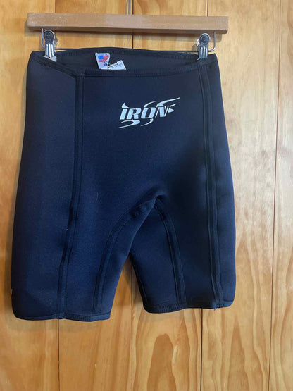 Barefoot International Size XS Wetsuit