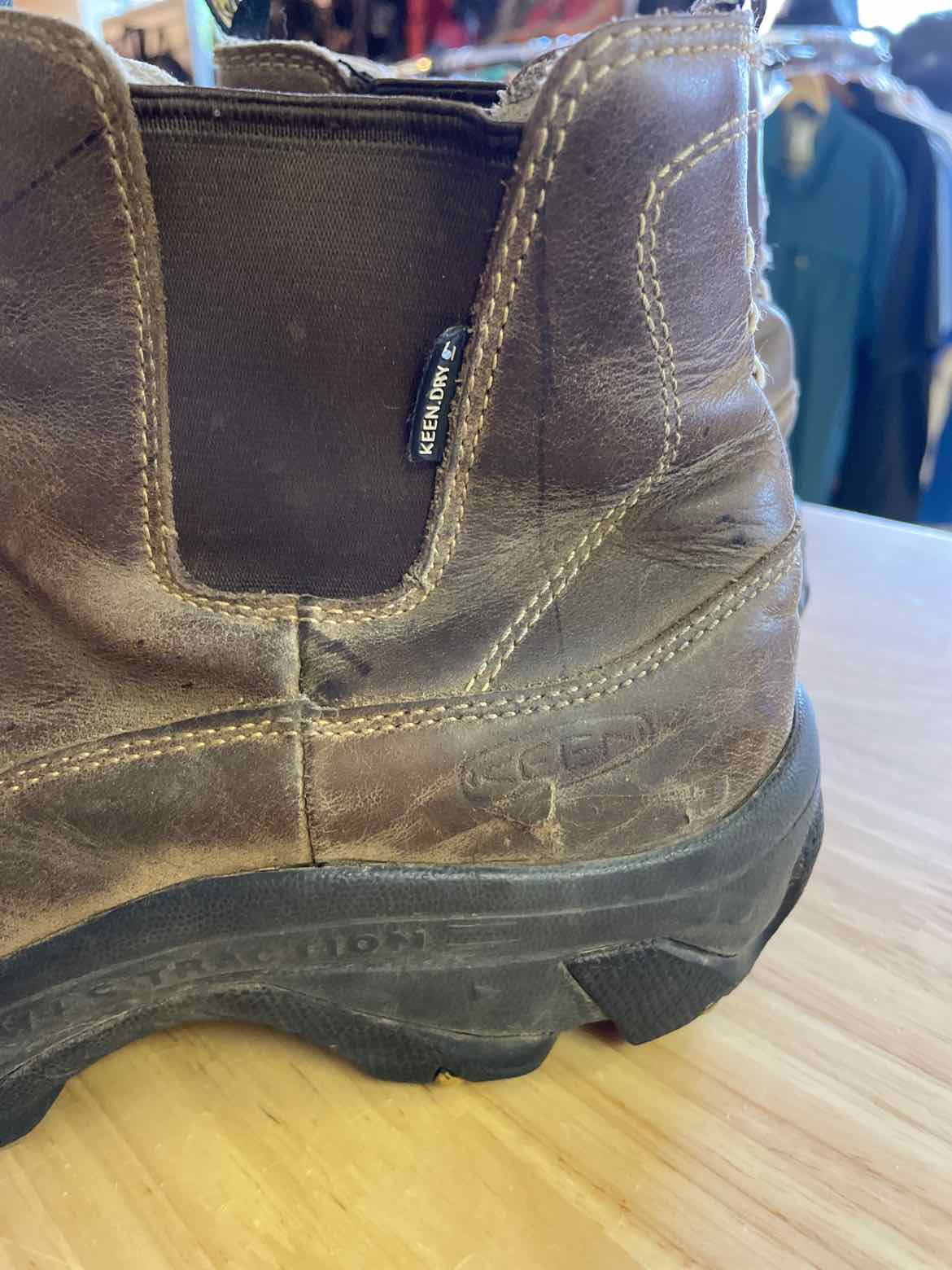 10 Keen Men's Boots