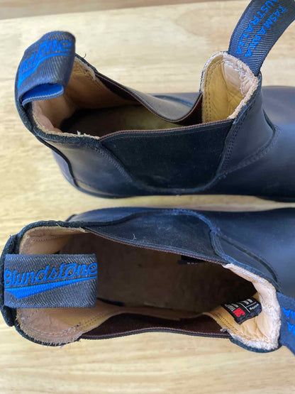 12 Blundstone Men's Boots